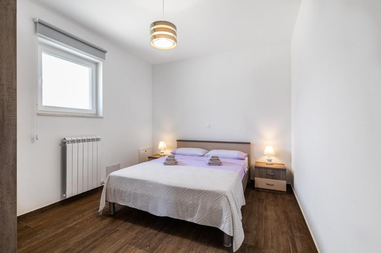 Apartments With A Parking Space Punat, Krk - 20553 Luaran gambar