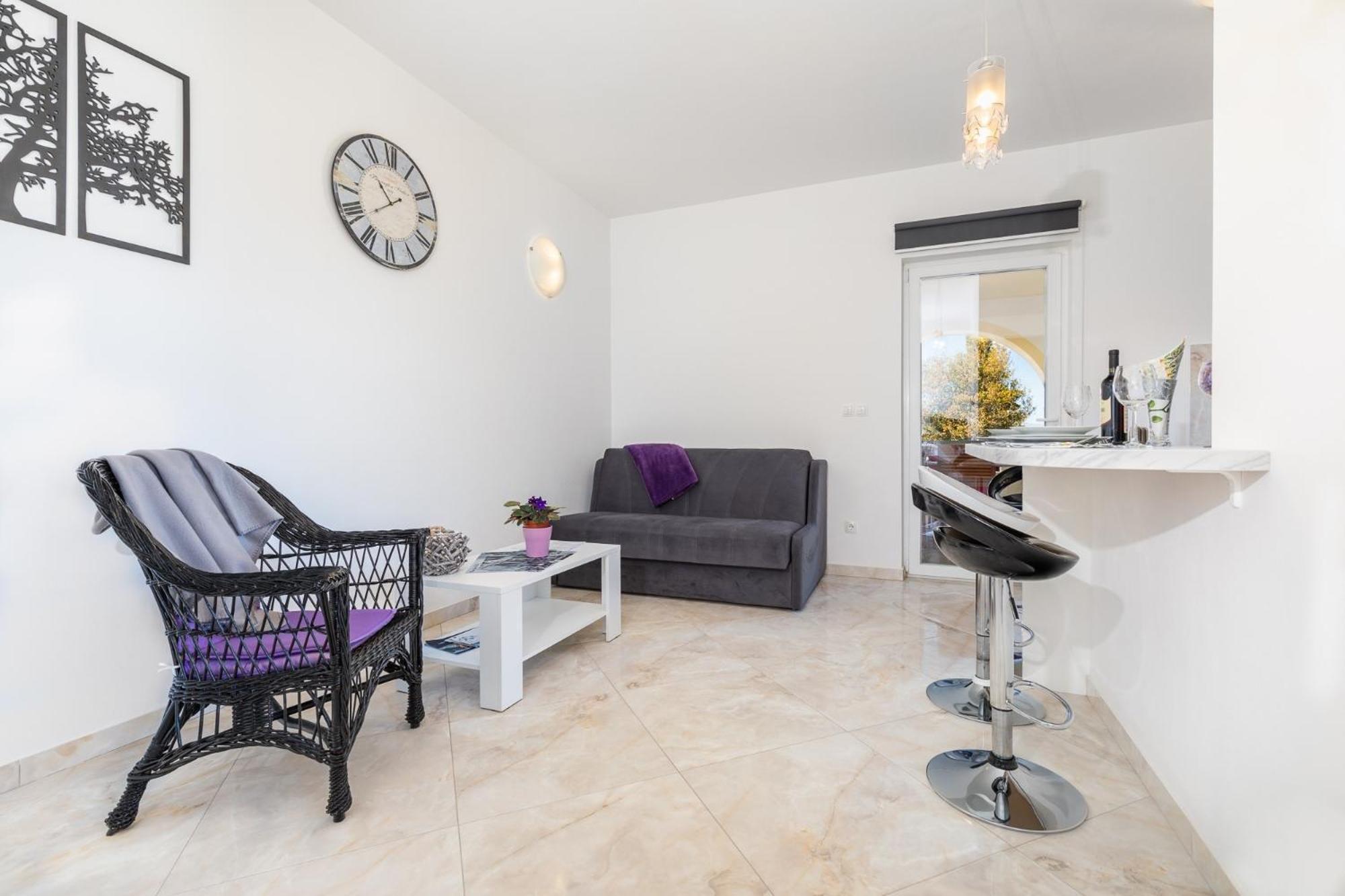 Apartments With A Parking Space Punat, Krk - 20553 Bilik gambar